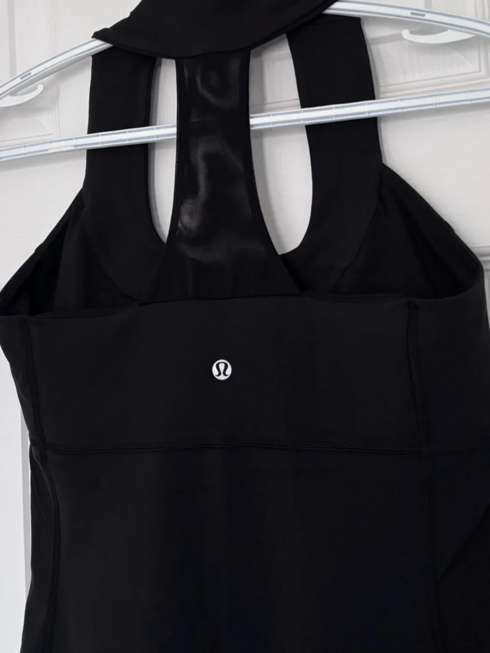 Lululemon Scoop Neck Tank in Black - First Release - Picture 6 of 9